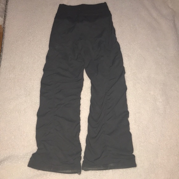 Lululemon Dance II Studio pants, length 28 1/2” - Picture 5 of 5